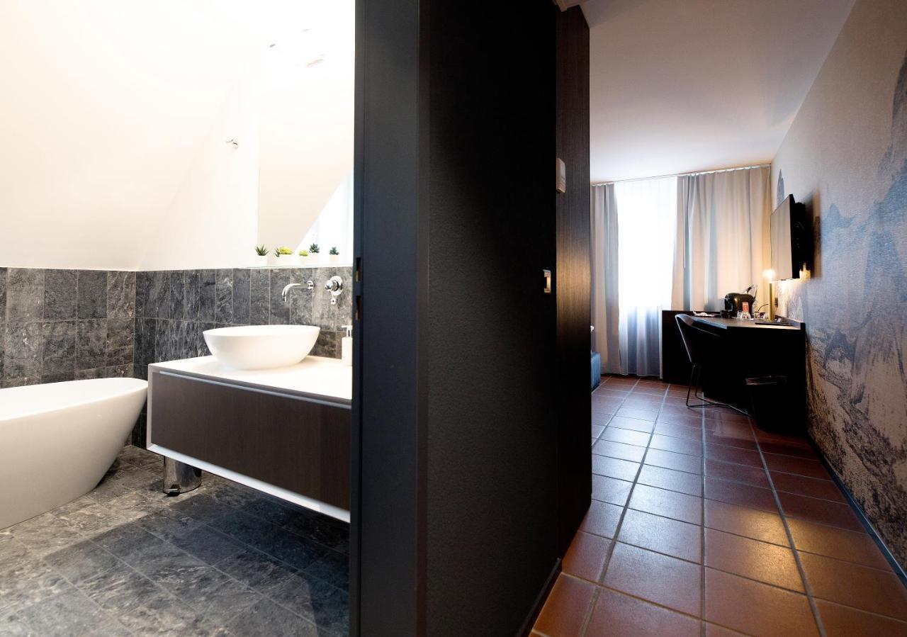 Hotel Sonne 지사흐 외부 사진
